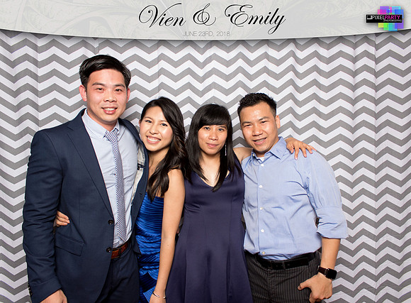 50243 - Emily + Vien Wedding Photobooth 2018