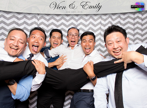 50380 - Emily + Vien Wedding Photobooth 2018