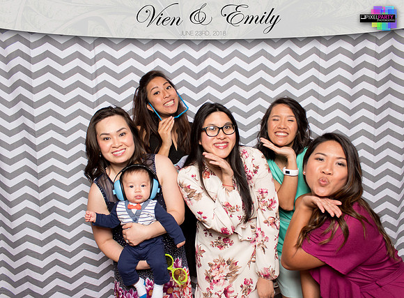 50175 - Emily + Vien Wedding Photobooth 2018
