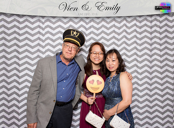 50041 - Emily + Vien Wedding Photobooth 2018