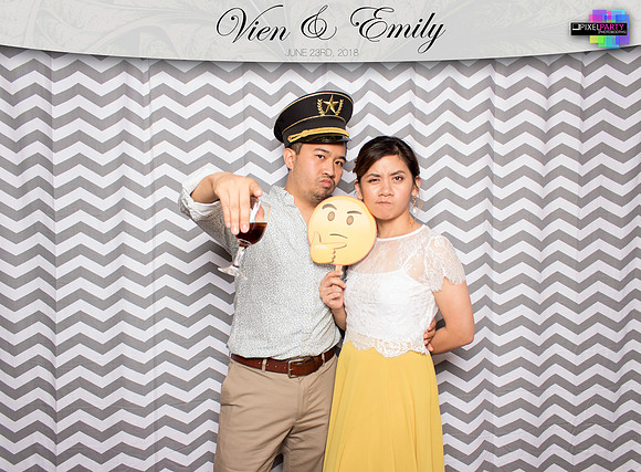 50285 - Emily + Vien Wedding Photobooth 2018