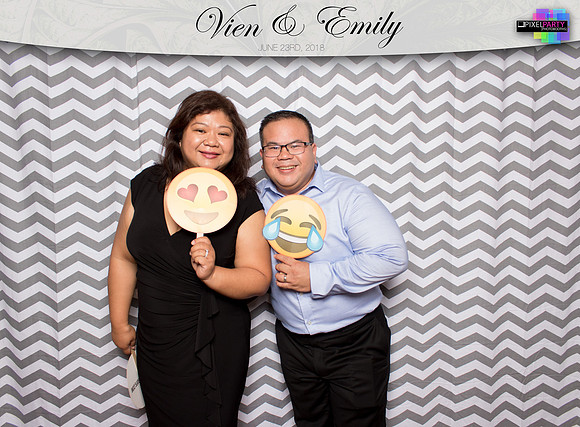 50269 - Emily + Vien Wedding Photobooth 2018
