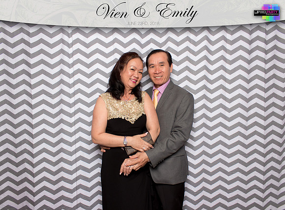 50024 - Emily + Vien Wedding Photobooth 2018