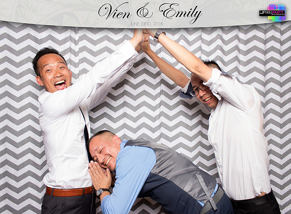 50381 - Emily + Vien Wedding Photobooth 2018