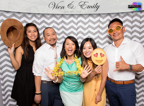 50402 - Emily + Vien Wedding Photobooth 2018