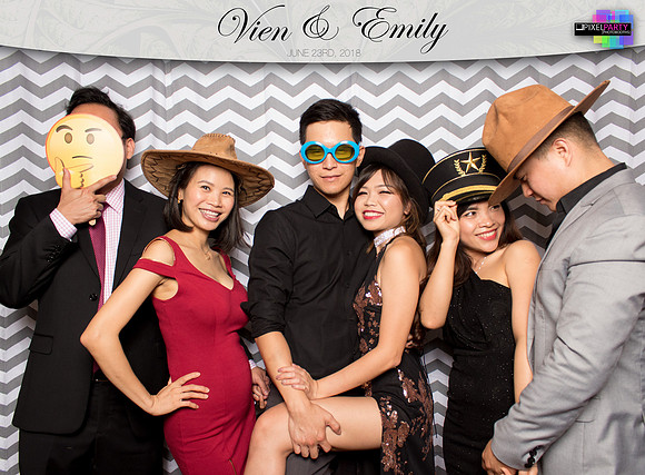 50357 - Emily + Vien Wedding Photobooth 2018