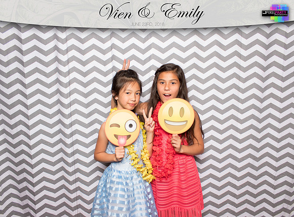 50356 - Emily + Vien Wedding Photobooth 2018