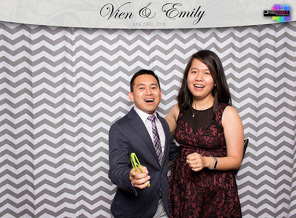 50110 - Emily + Vien Wedding Photobooth 2018