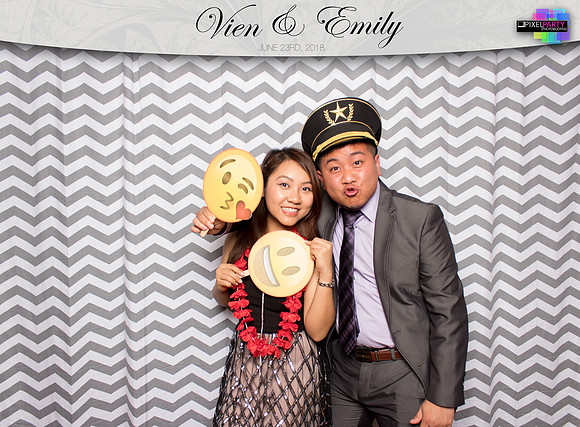 50337 - Emily + Vien Wedding Photobooth 2018