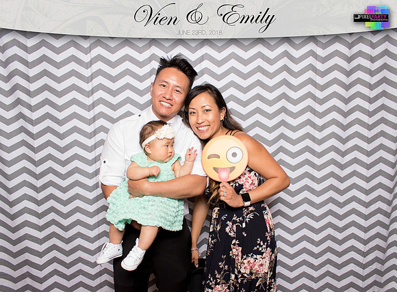 50145 - Emily + Vien Wedding Photobooth 2018
