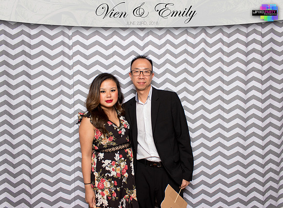 50128 - Emily + Vien Wedding Photobooth 2018