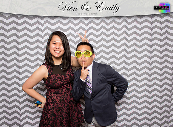 50109 - Emily + Vien Wedding Photobooth 2018