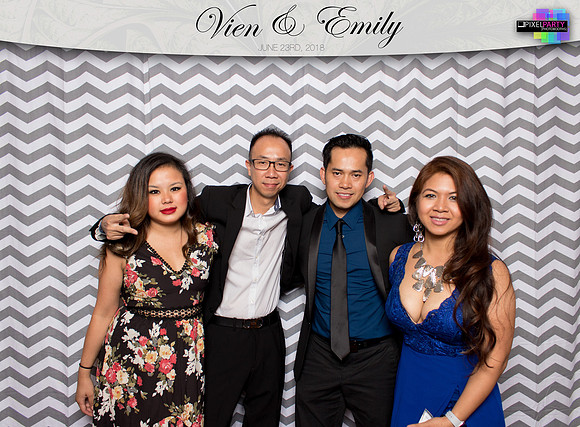 50129 - Emily + Vien Wedding Photobooth 2018