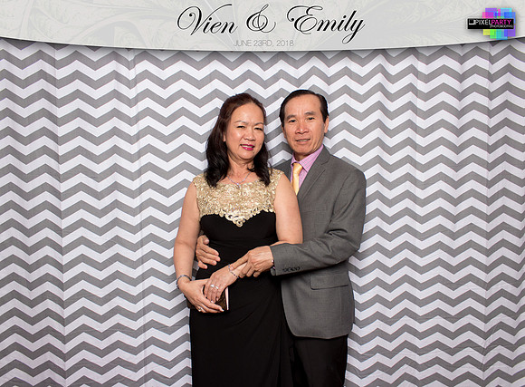 50026 - Emily + Vien Wedding Photobooth 2018