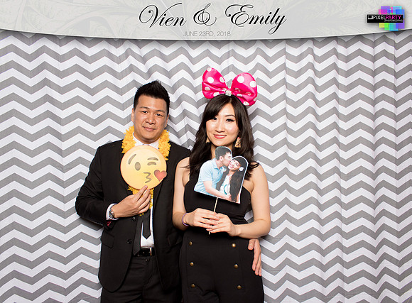 50387 - Emily + Vien Wedding Photobooth 2018