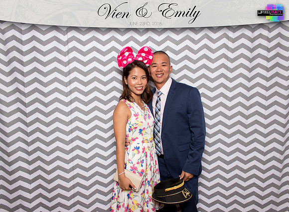 50183 - Emily + Vien Wedding Photobooth 2018