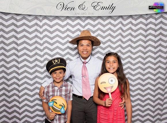 50099 - Emily + Vien Wedding Photobooth 2018