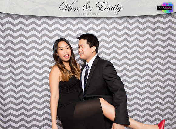 50173 - Emily + Vien Wedding Photobooth 2018