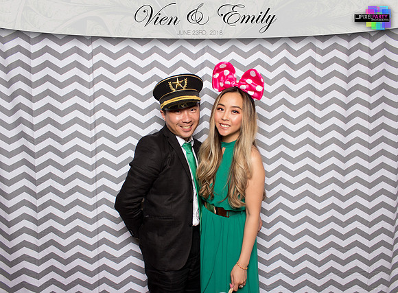 50165 - Emily + Vien Wedding Photobooth 2018