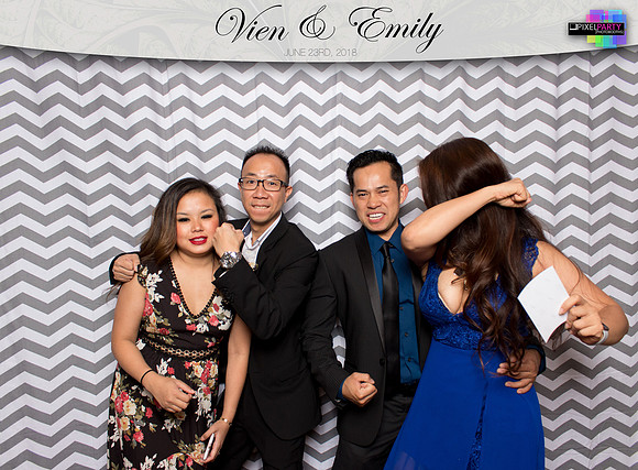 50130 - Emily + Vien Wedding Photobooth 2018