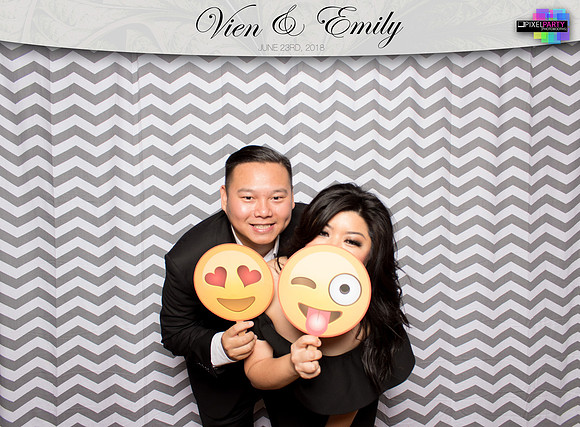 50273 - Emily + Vien Wedding Photobooth 2018