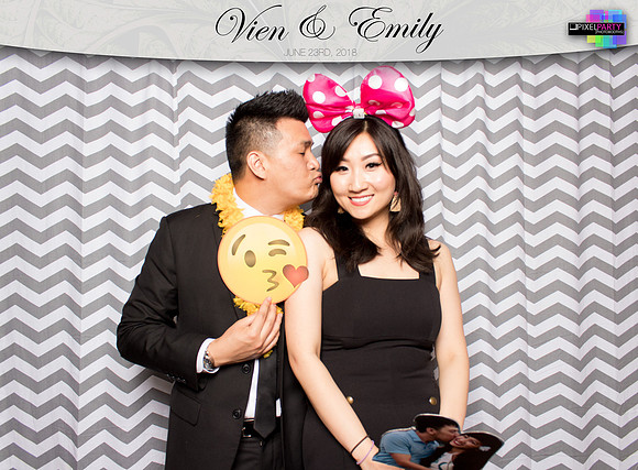 50388 - Emily + Vien Wedding Photobooth 2018
