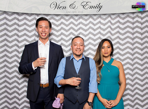 50372 - Emily + Vien Wedding Photobooth 2018