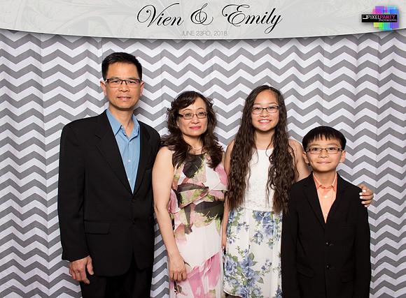 50074 - Emily + Vien Wedding Photobooth 2018