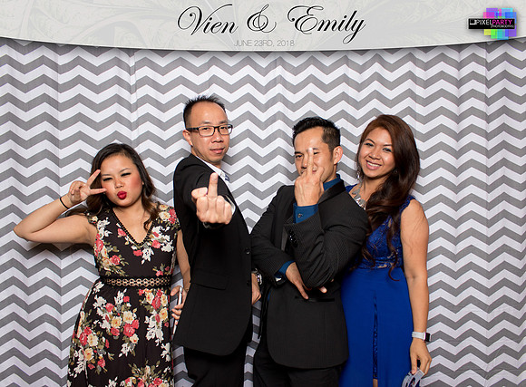 50131 - Emily + Vien Wedding Photobooth 2018