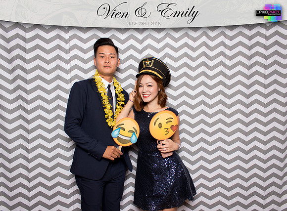 50216 - Emily + Vien Wedding Photobooth 2018