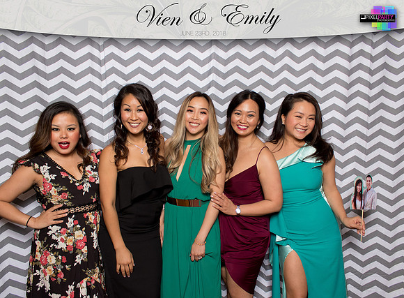 50115 - Emily + Vien Wedding Photobooth 2018