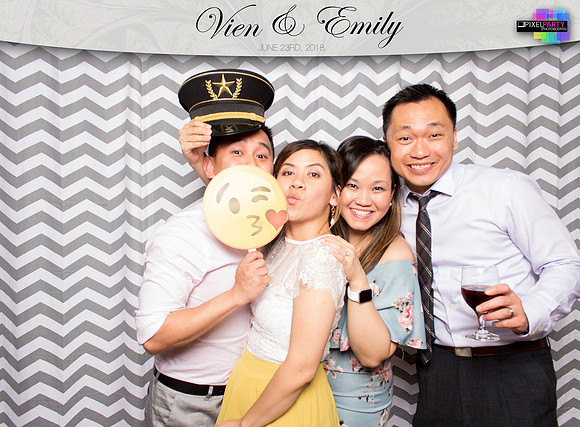 50411 - Emily + Vien Wedding Photobooth 2018