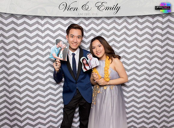 50033 - Emily + Vien Wedding Photobooth 2018