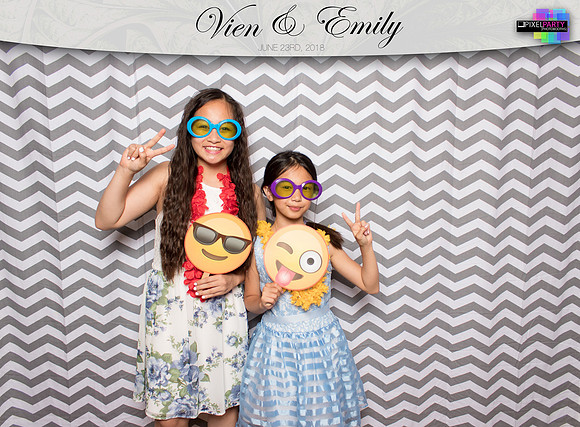 50263 - Emily + Vien Wedding Photobooth 2018