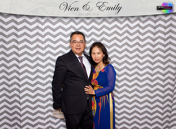 50083 - Emily + Vien Wedding Photobooth 2018