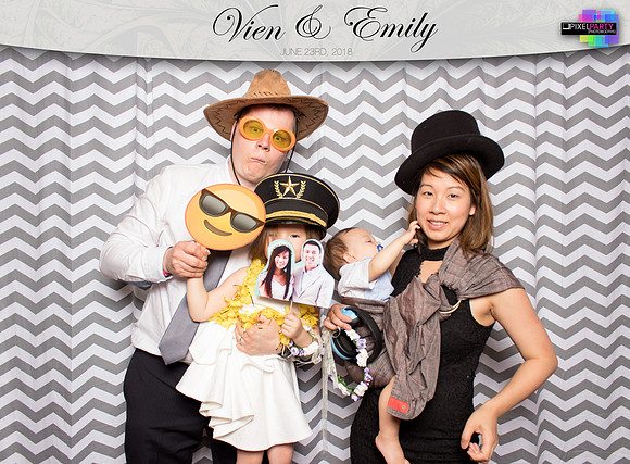 50334 - Emily + Vien Wedding Photobooth 2018