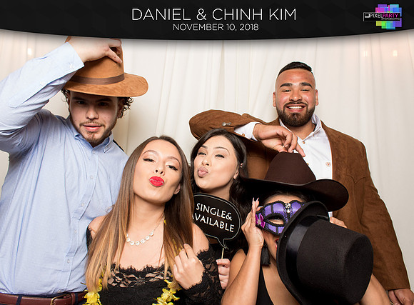 30114 - Chinh + Daniel Wedding Photobooth 2018