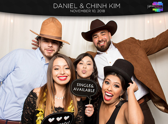 30113 - Chinh + Daniel Wedding Photobooth 2018