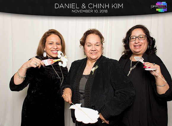 30128 - Chinh + Daniel Wedding Photobooth 2018