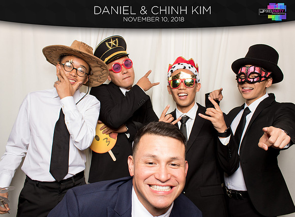 30150 - Chinh + Daniel Wedding Photobooth 2018