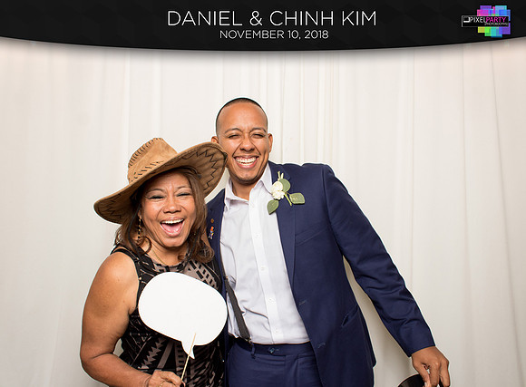 30275 - Chinh + Daniel Wedding Photobooth 2018
