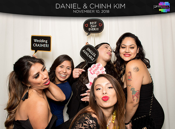 30413 - Chinh + Daniel Wedding Photobooth 2018