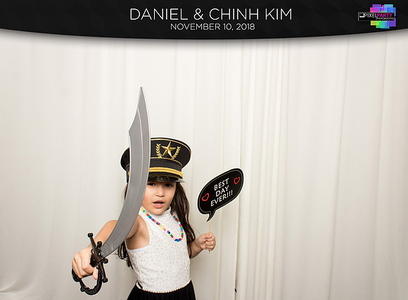 30375 - Chinh + Daniel Wedding Photobooth 2018