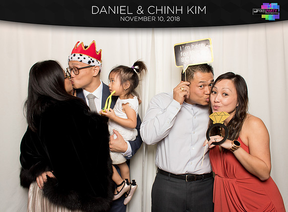 30215 - Chinh + Daniel Wedding Photobooth 2018