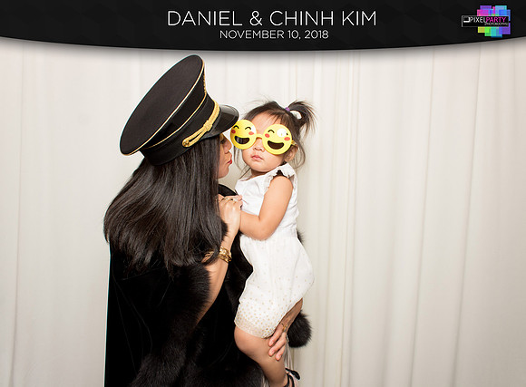 30182 - Chinh + Daniel Wedding Photobooth 2018