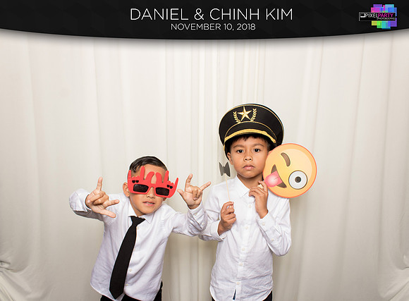 30249 - Chinh + Daniel Wedding Photobooth 2018
