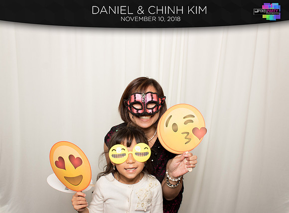 30137 - Chinh + Daniel Wedding Photobooth 2018