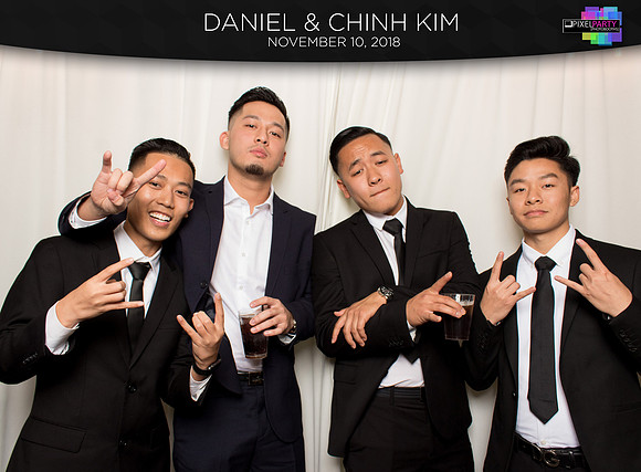 30158 - Chinh + Daniel Wedding Photobooth 2018