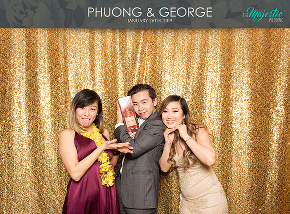 30334 - Phuong + George Wedding Photobooth 2019