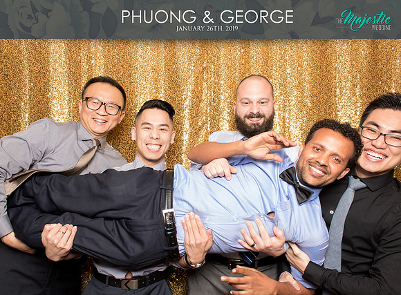 30305 - Phuong + George Wedding Photobooth 2019